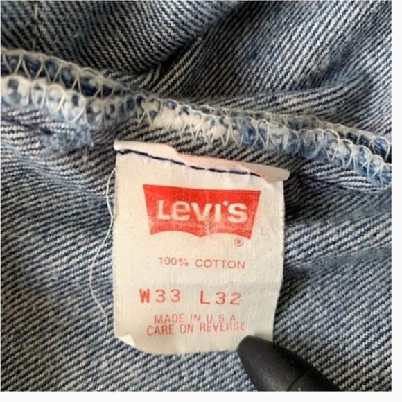 Vintage Women’s 501 Levi's Mom Jeans Made in USA - Picture 4 of 8